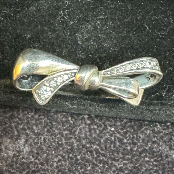 Authentic Pandora Sterling Silver Brilliant Bow Ring 
size 54 - Picture 2 of 4